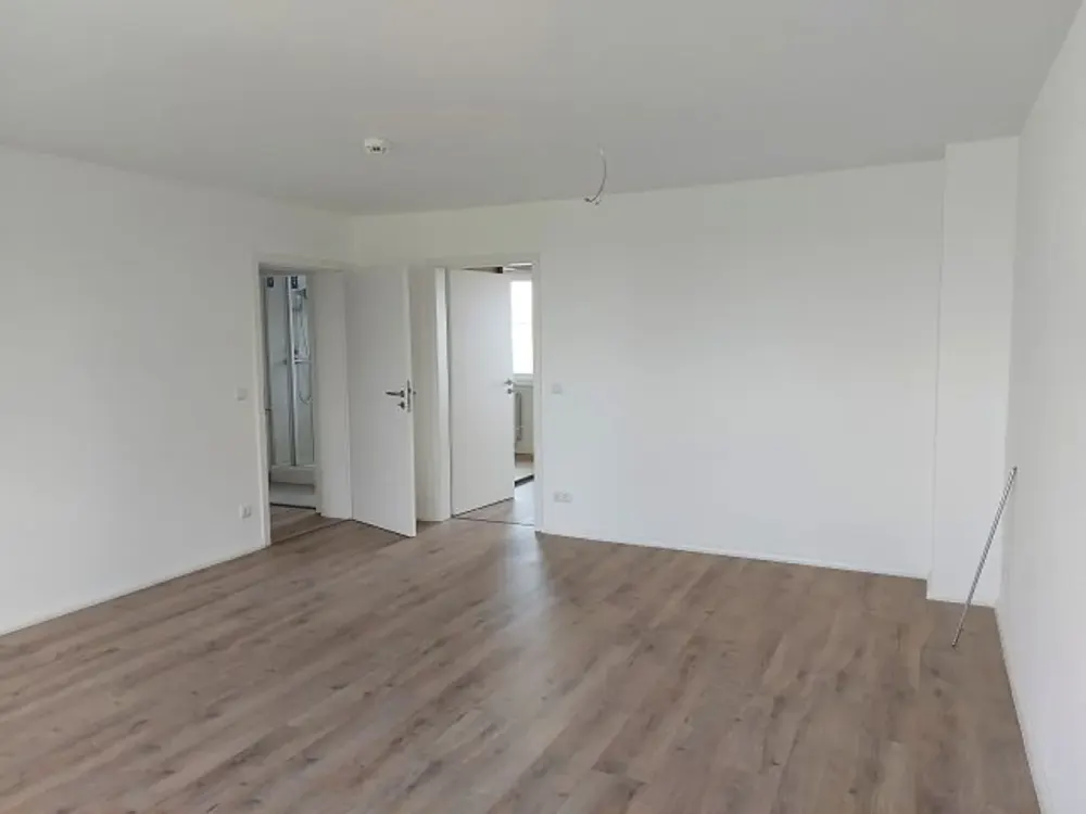 3-Raum-Hochparterrewohnung mit Balkon