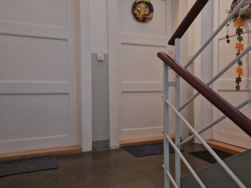 Charmante preiswerte 2-Zi Wohnung in zentraler Lage - WG-geeignet