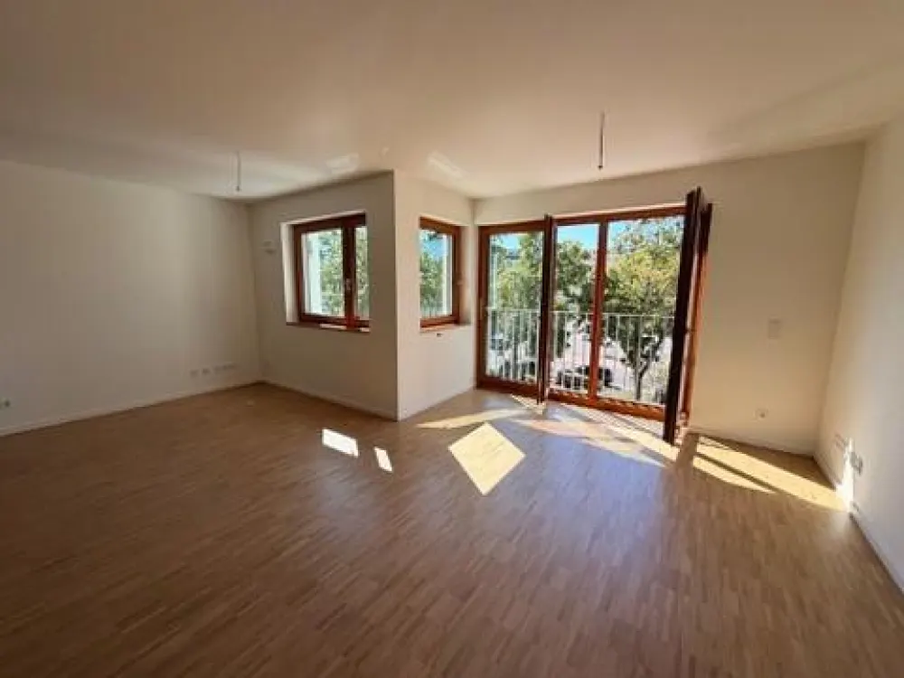 Hochwertige 2-Zimmer-Neubauwohnung mit Balkon in der Frankenallee