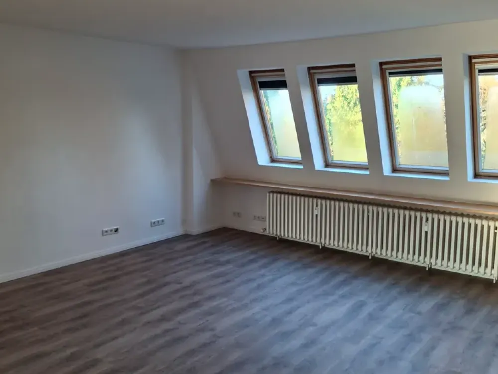 Dachgeschosswohnung in Lichterfelde West
