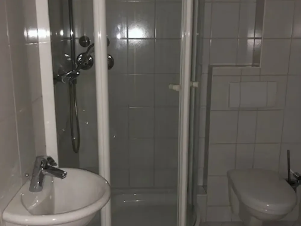 Helle 4-Zimmer Maisonette-Wohnung mit zwei Balkonen