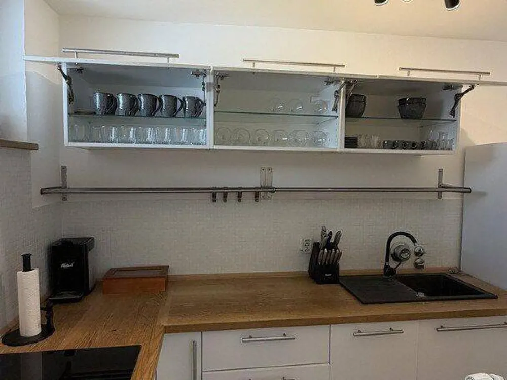 1 Shared Flat Room in Courtyard Location Near City Center Including Fitted Kitchen and Furnished