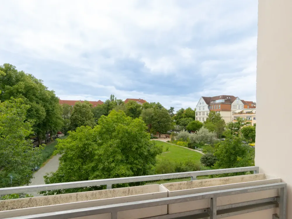 Erstbezug nach Sanierung - Altbauresidenz mit Blick auf den Fürstenplatz