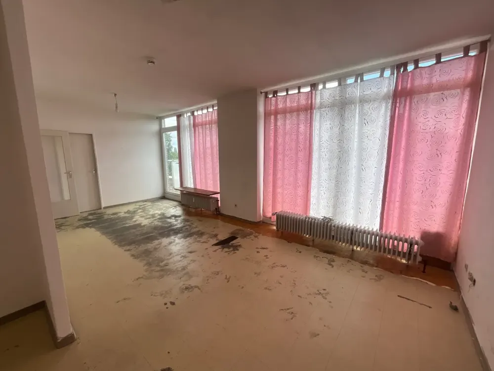 1-Zimmer-Penthousewohnung mit tollem Ausblick - WBS erforderlich!