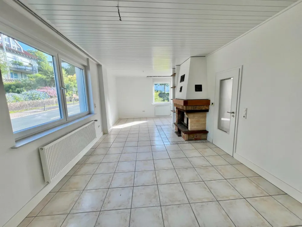 Erstbezug: 182 m² EG-Wohnung mit Garten & EBK (Wengern)