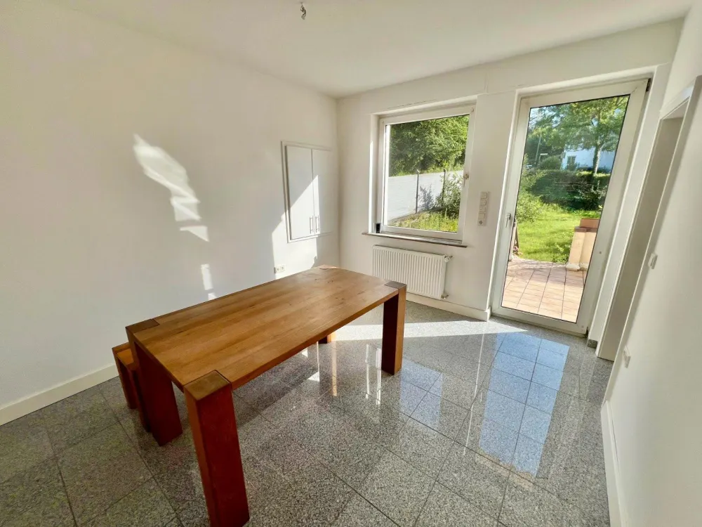 Erstbezug: 182 m² EG-Wohnung mit Garten & EBK (Wengern)