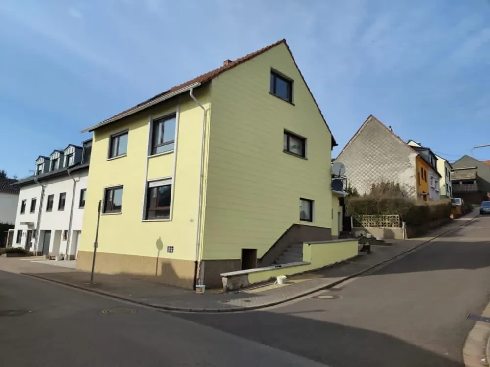 5 ZKB Wohnung Balkon Dudweiler 2 Etagen 130 qm