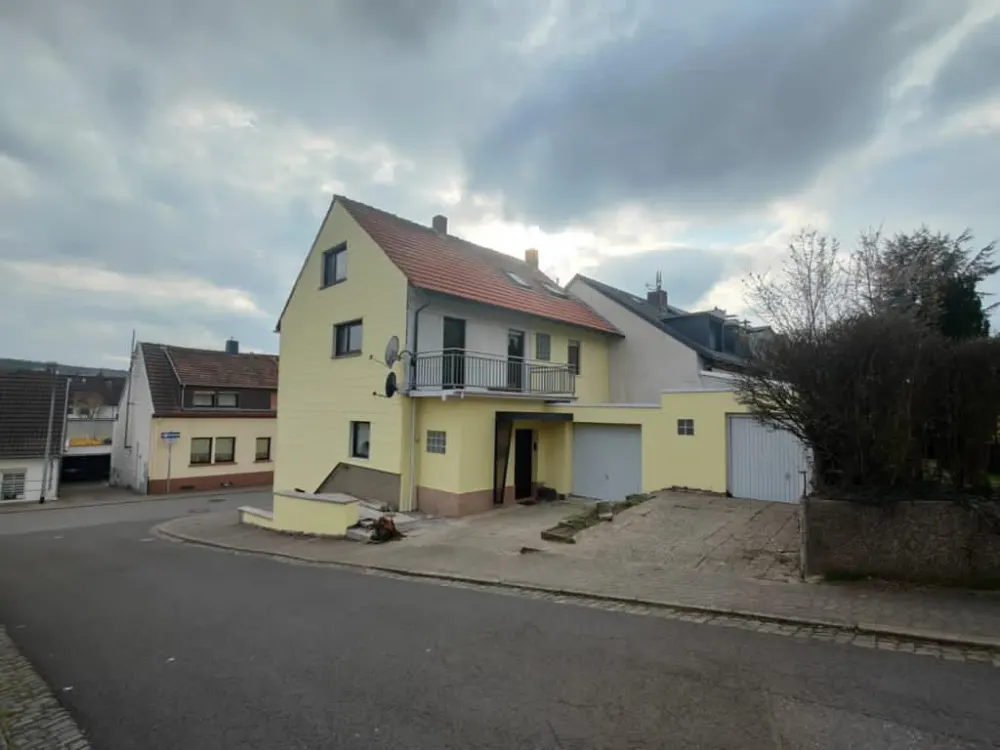 5 ZKB Wohnung Balkon Dudweiler 2 Etagen 130 qm
