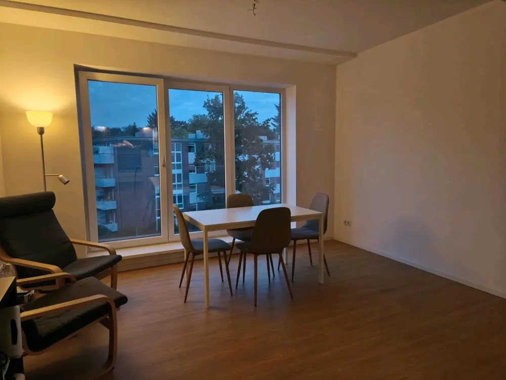 Apartment Available for Immediate Rent