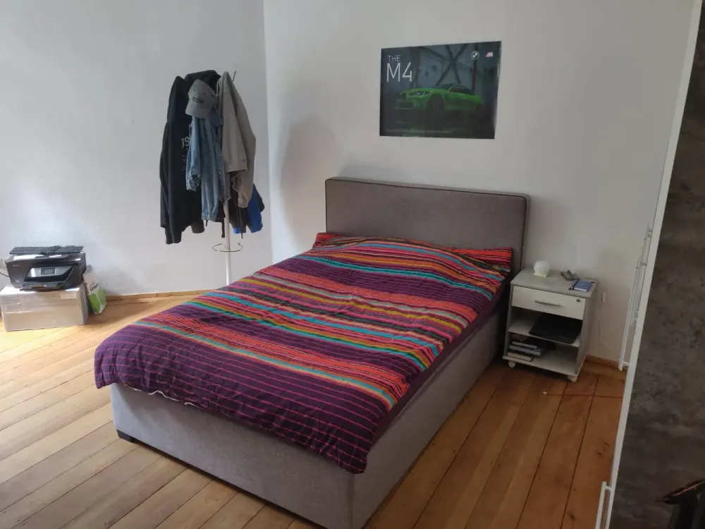 Helle, renovierte 2-ZKB-Altbauwohnung mit EBK in KA, vis-à-vis KIT, ideal für 2er-WG