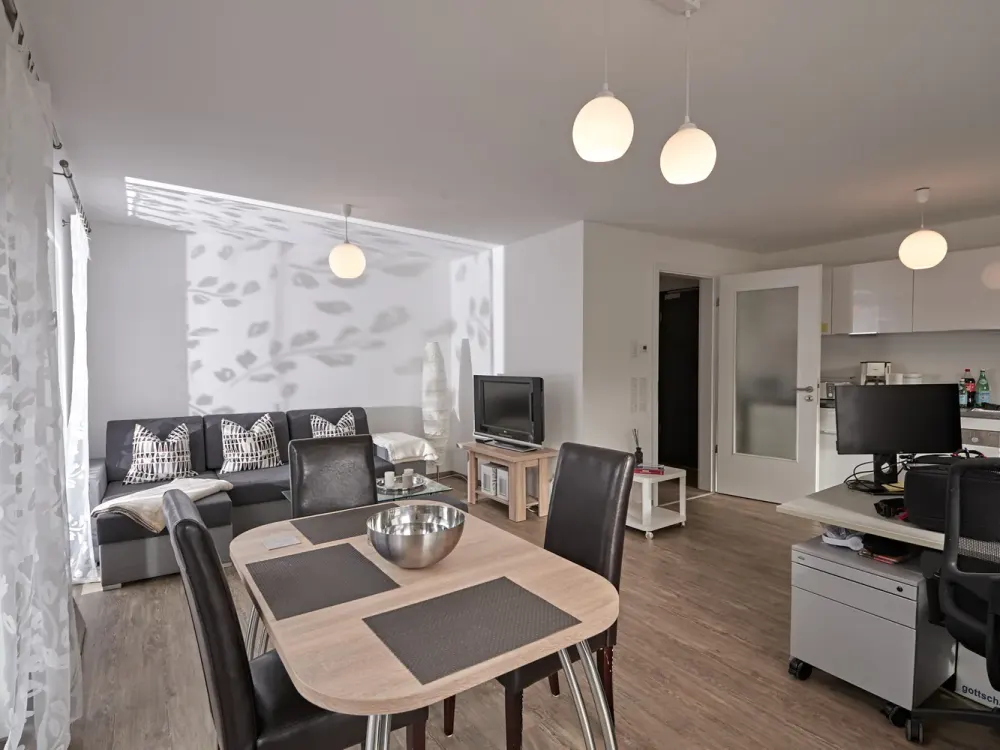Hochwertig möblierte 3-Zimmer-Wohnung in München Milbertshofen