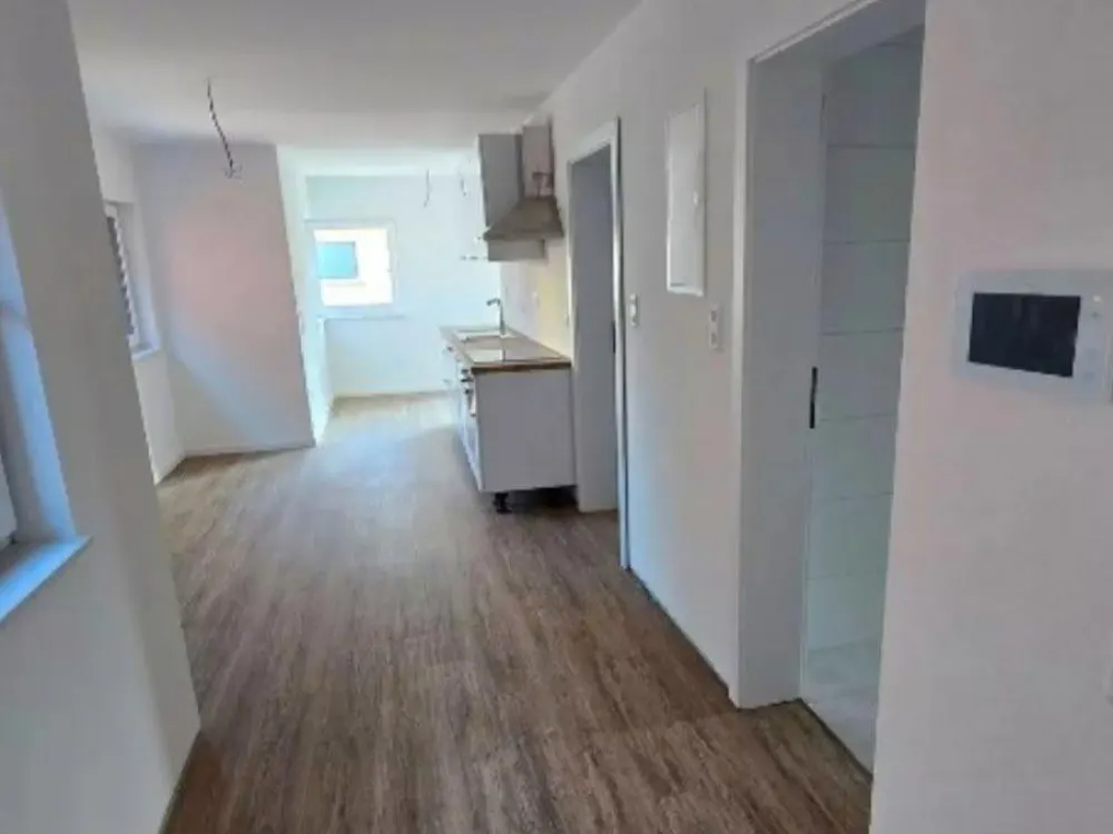Wir suchen eine/n Nachmieter/in für unsere 2,5-Zimmer-Neuwohnung
