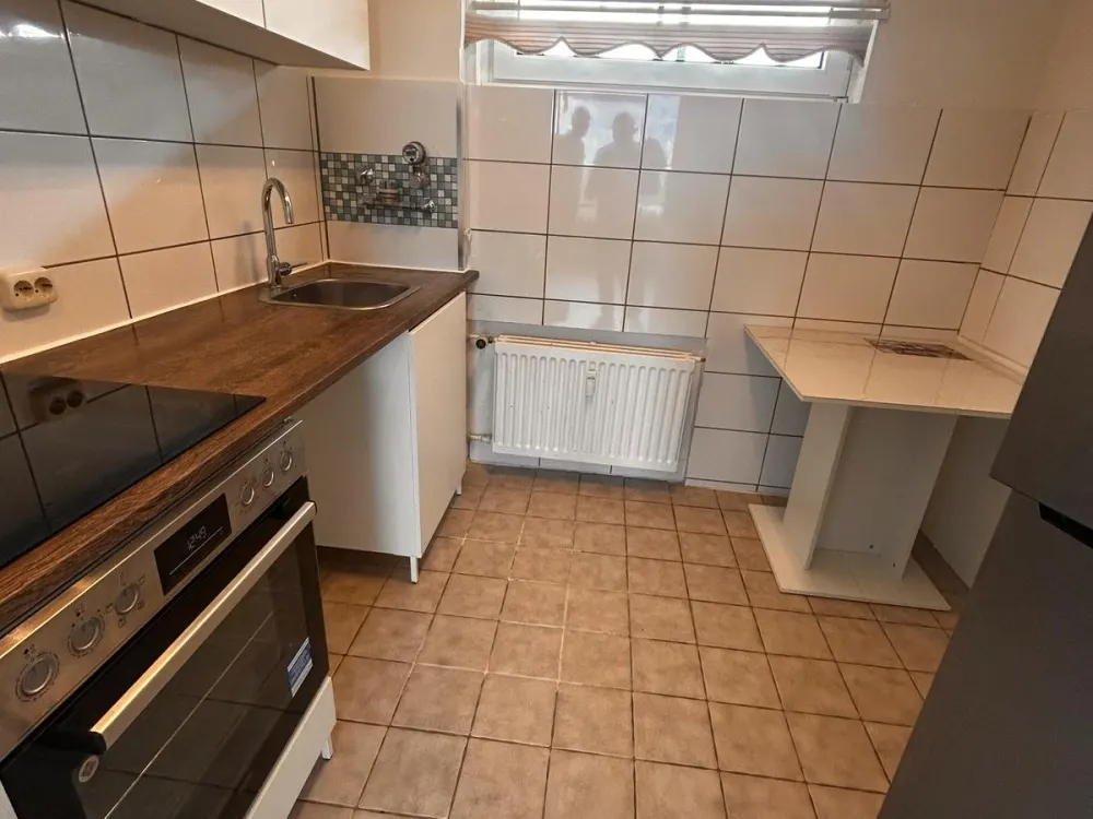 Modernisierte 2-Zi.-Wohnung mit Fernblick