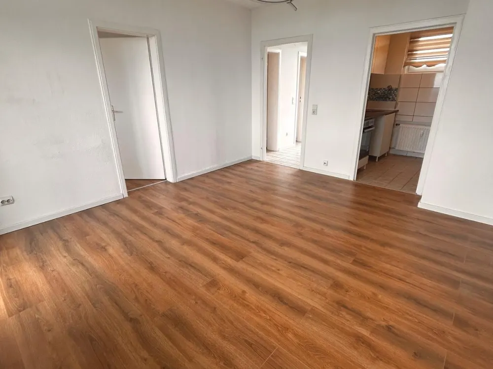 Modernisierte 2-Zi.-Wohnung mit Fernblick