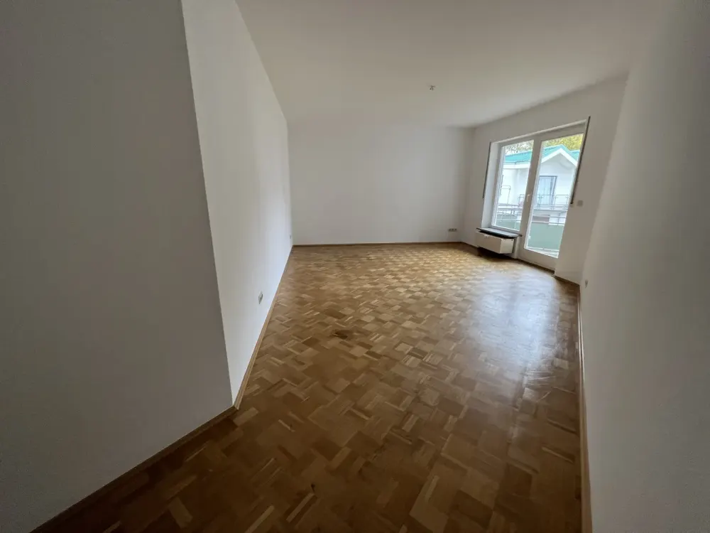 +++ MODERNE ZWEI- ZIMMERWOHNUNG IN FRANKFURT-HAUSEN - DIREKT AM NIDDAPARK - MIT EBK & BALKON +++
