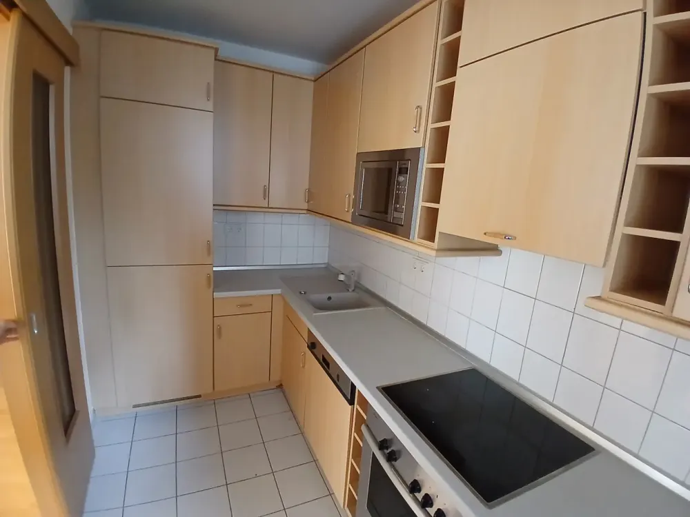Urbanes Wohnen mit Flair, Helle Wohnung mit Balkon im Herzen der Stadt