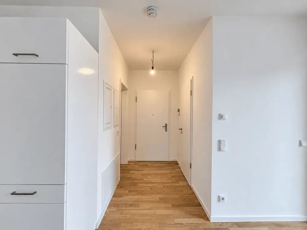 NEW BUILDING AT NEUEN PARK | Living, Cooking and Relaxing with Own Terrace