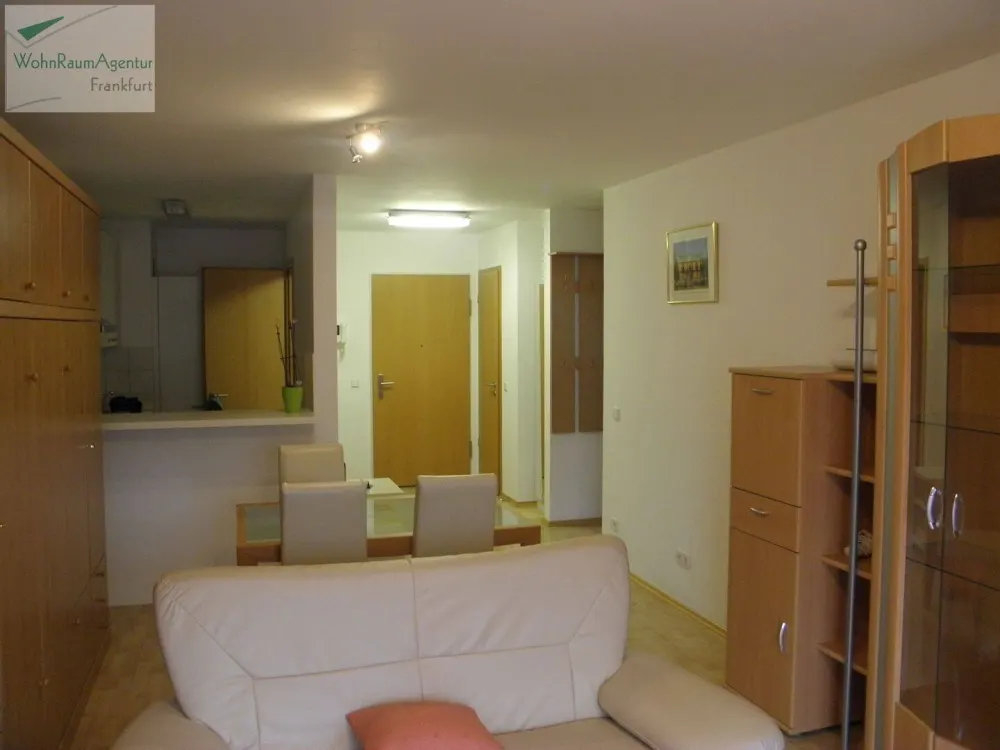 2 Zimmer Wohnung möbliert in Frankfurt Bockenheim / City West