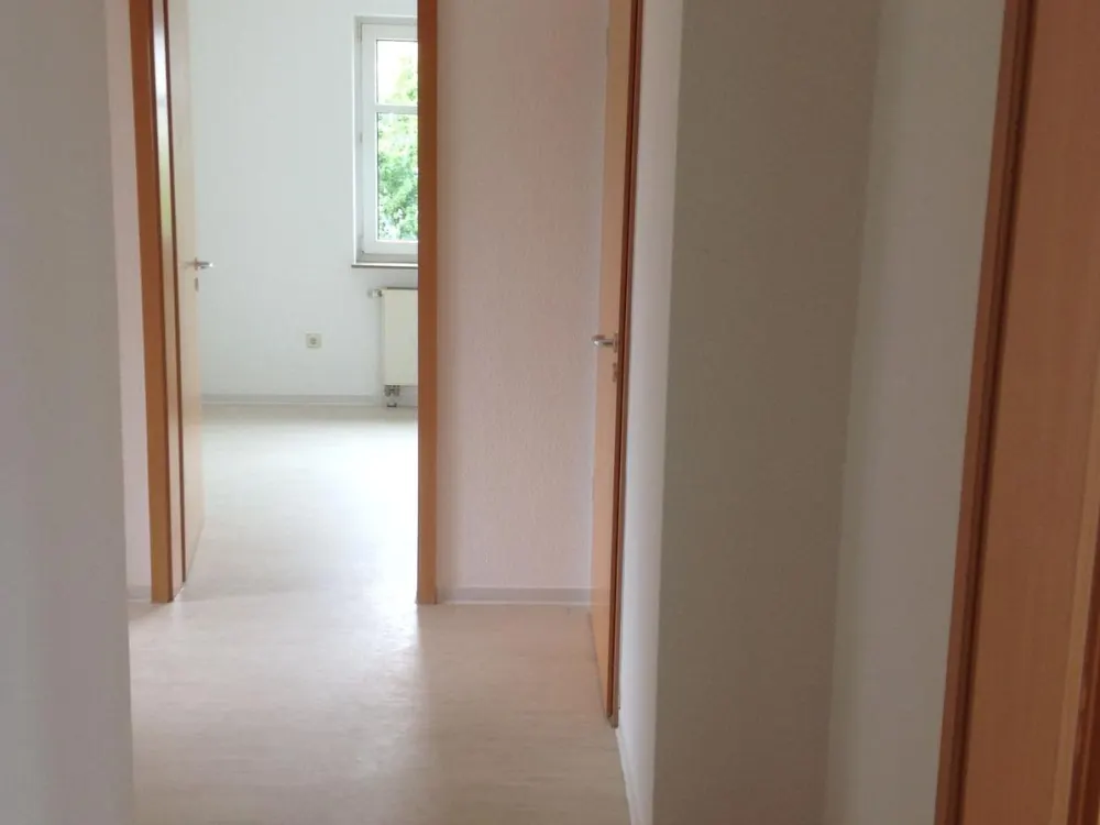 Dachgeschosswohnung mit 75,65 m² Wohnfläche und 3 Zimmern in Lohfelden, Poststraße
