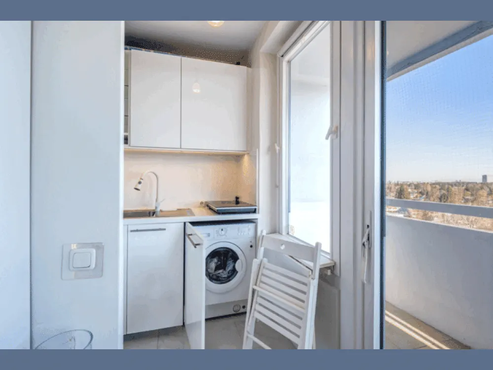 Möbliert: Designapartment mit Alpenblick und Pool