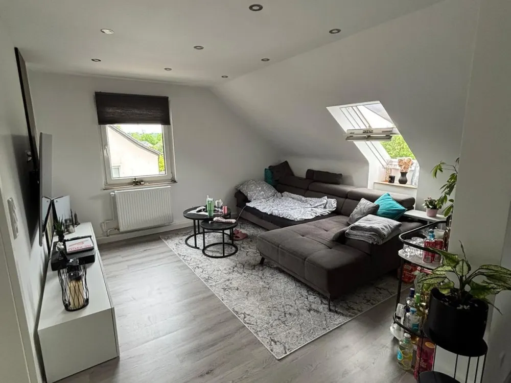 Nachmieter gesucht, schöne 3-Zimmer-Wohnung, ca. 65m2 Zentral