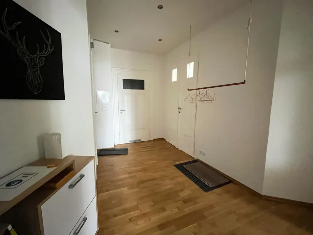 ** 1 Monat Kaltmietfrei** Helle 2-Zimmer-Wohnung mit Einbauküche in Leipzig-Kurt-Schumacher-Straße