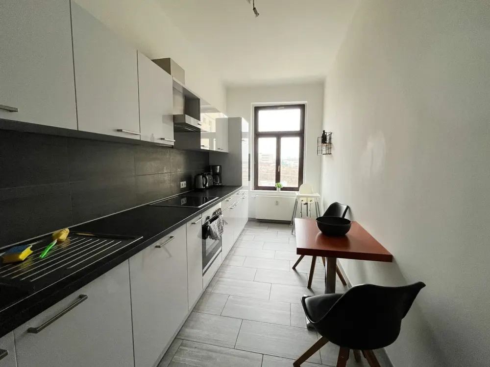 ** 1 Monat Kaltmietfrei** Helle 2-Zimmer-Wohnung mit Einbauküche in Leipzig-Kurt-Schumacher-Straße
