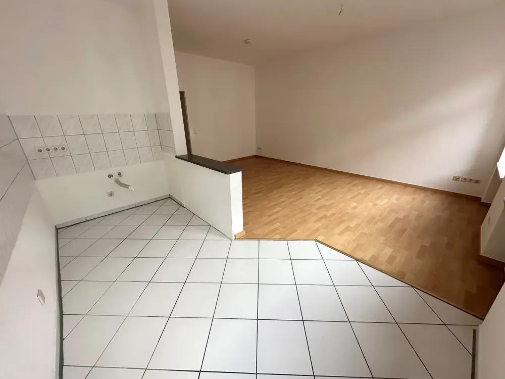 *Wohnen in begehrter Lage* 2 Zimmer mit Balkon - ab 15.10.2026