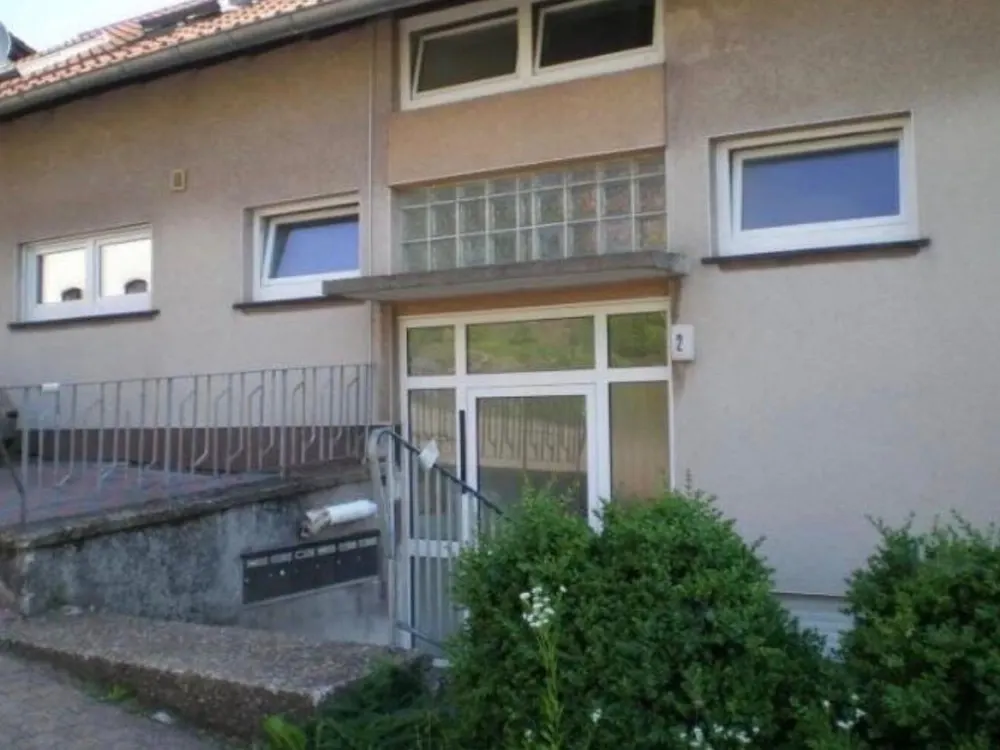 3,5-Zimmer-Wohnung (95 m²) mit Balkon in Wiesbach ab 1.11.