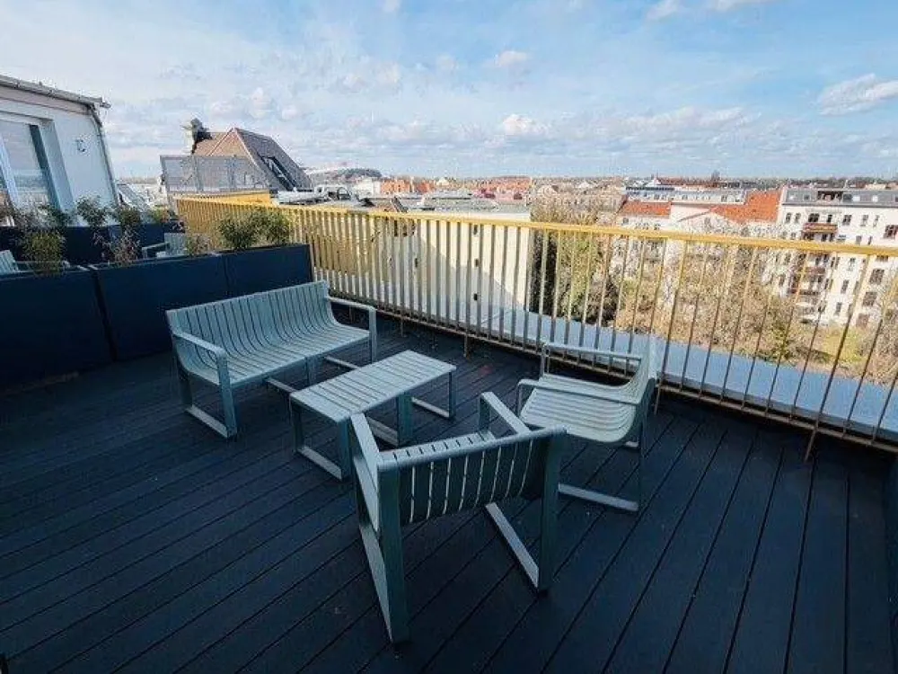 ***ÜBER DEN DÄCHERN VON LEIPZIG~MÖBLIERTES APARTMENT~ALL-INCLUSIVE MIETE~DACHTERRASSE**