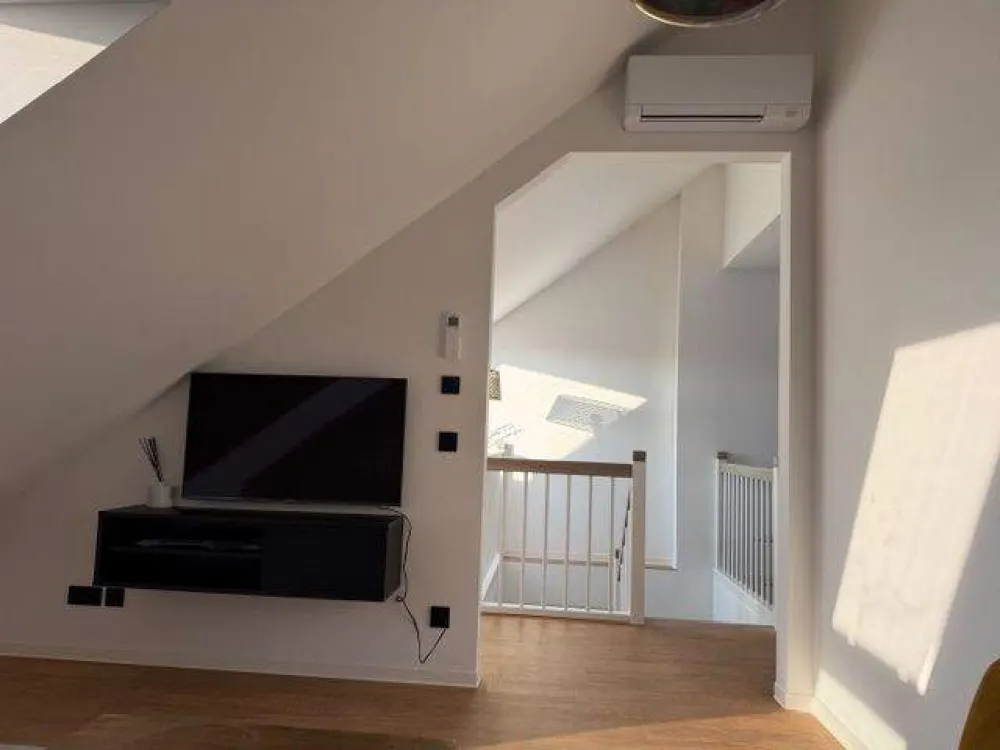 ***ÜBER DEN DÄCHERN VON LEIPZIG~MÖBLIERTES APARTMENT~ALL-INCLUSIVE MIETE~DACHTERRASSE**