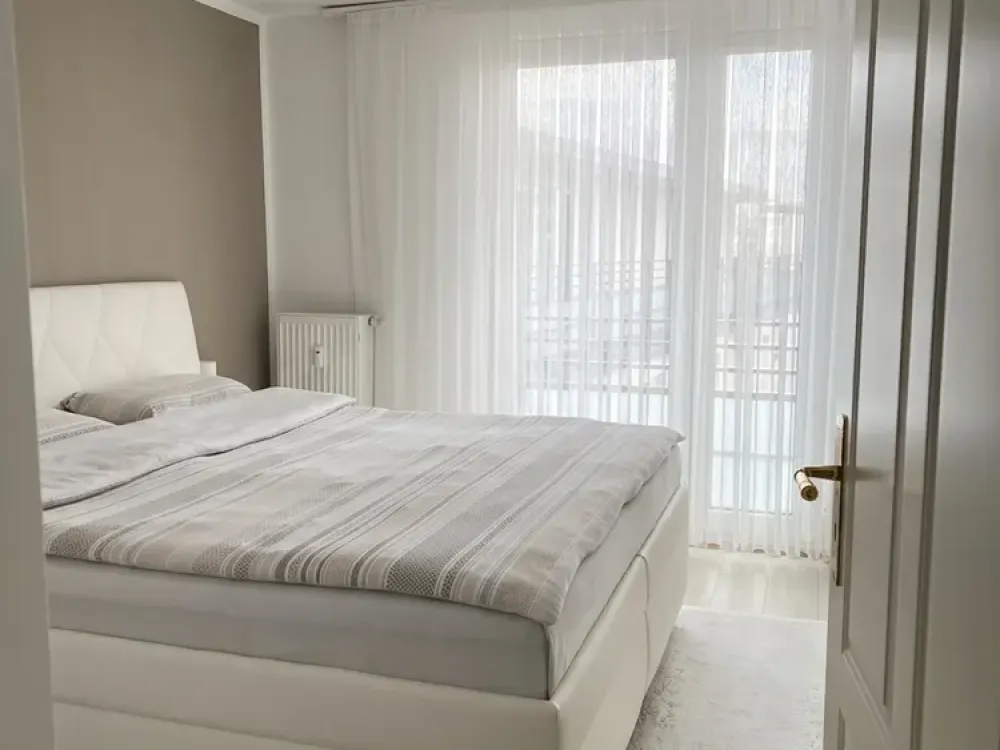 Wohnen mit Charakter: Vier-Zimmer-Wohnung in Ramersdorf