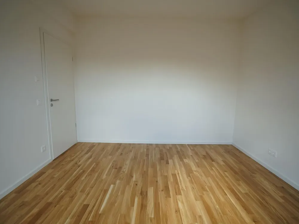 **Erstbezug** 3-Raum-Wohnung mit zwei Balkonen in Dresden-Friedrichstadt