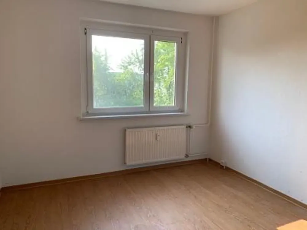 Spacious 3-Room Apartment on Roten Berg!