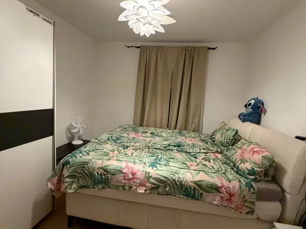 Modern sanierte 2-Zimmer-Wohnung mit hochwertiger Einbauküche in Nürnberg-Schweinau
