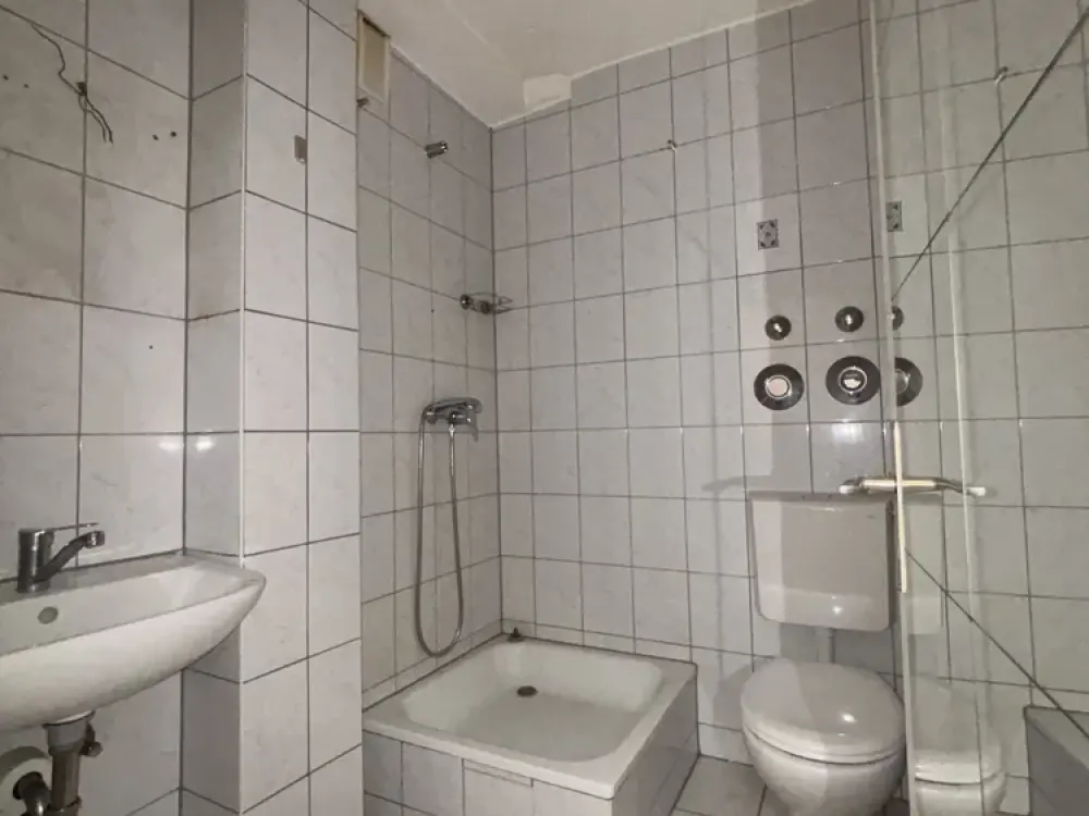 Komfortable 1 ZKB Souterrainwohnung in der Nähe des DFB-Campus