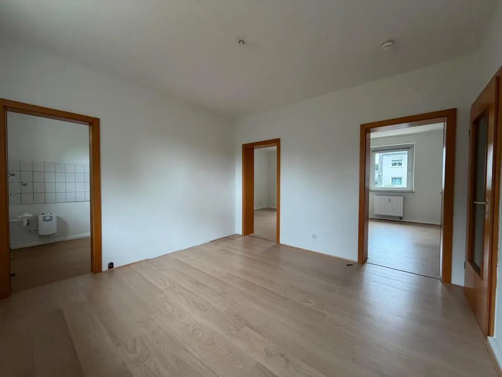 3 Zimmer Wohnung, ab sofort frei