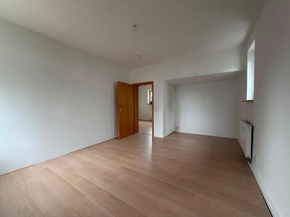 3 Zimmer Wohnung, ab sofort frei