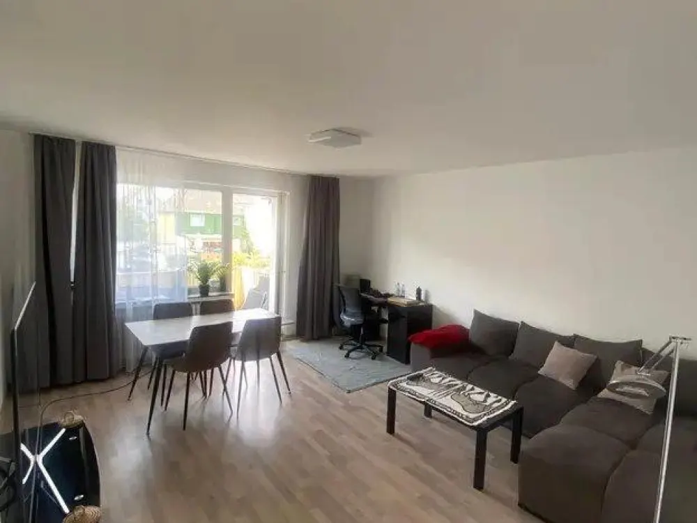 3-Zimmer-Wohnung, 65 m², 3 Balkone, Nähe Wiesenau / A2