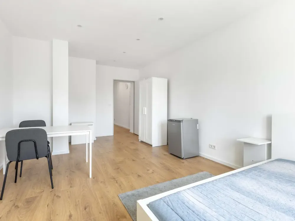 WG-geeignet - Perfekte Stadtwohnung für Studierende und Azubis in Frankfurt