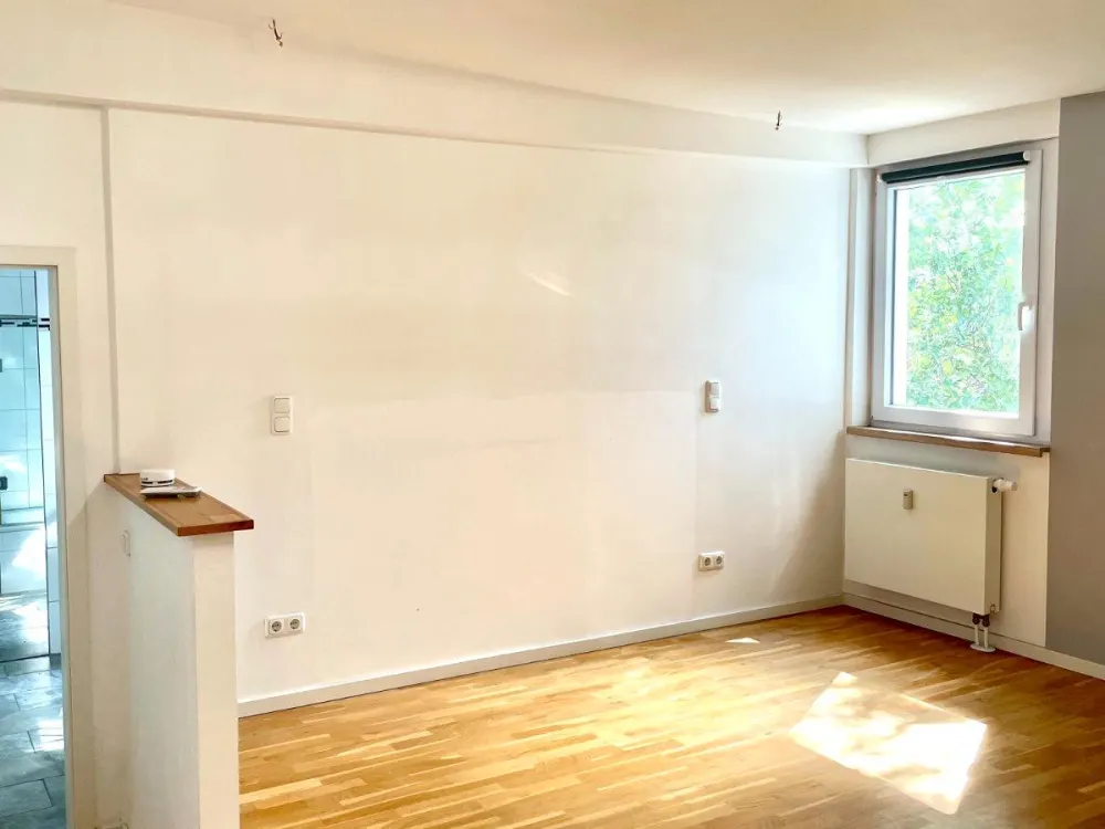 Moderne Dachgeschosswohnung in Ku´Damm Nähe - 2 Jahresvertrag