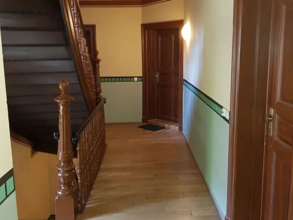 3 Zimmer - Neu Renoviert - Einbauküche