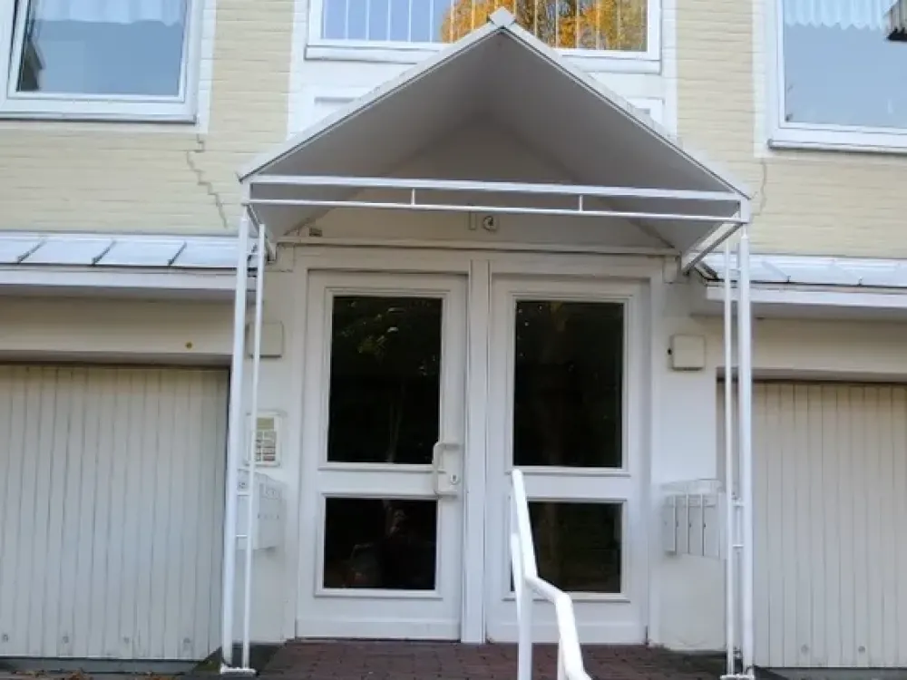 DECKSTEIN - Sehr gemütliche Ein-Zimmer-Wohnung, Renoviert, Gehobene Ausstattung, Balkon