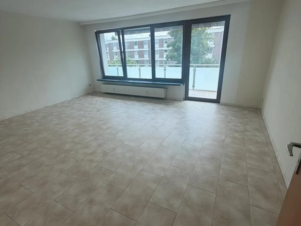 Helle 3-Zimmer Wohnung mit.großem Balkon in Hannover-Heideviertel