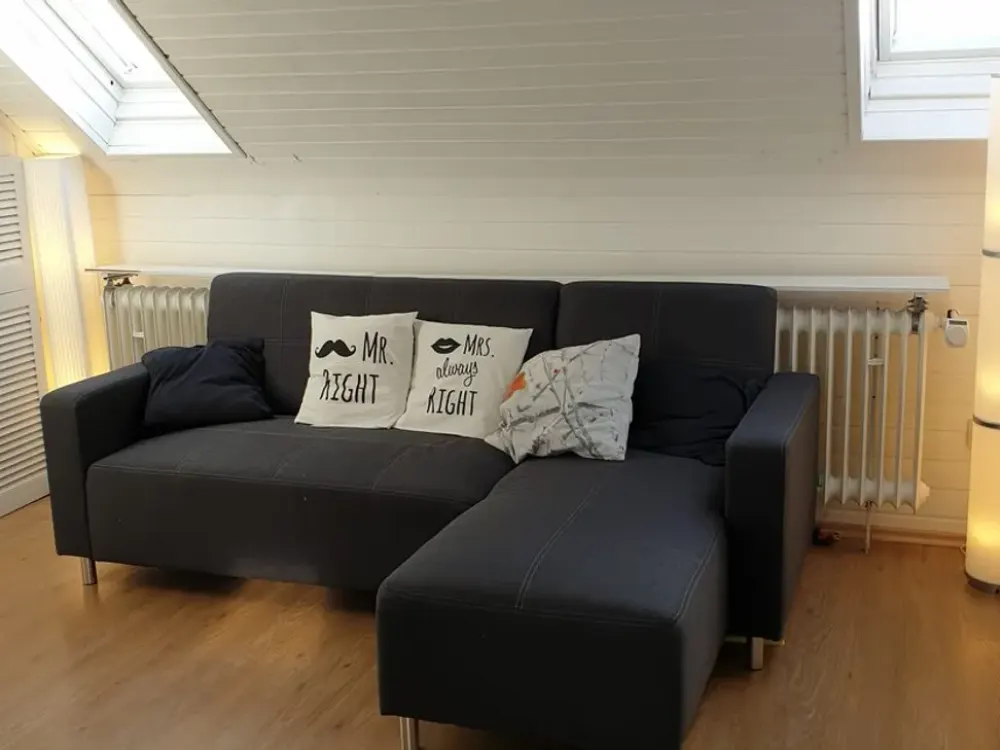 Für Pendler und Wochenendheimfahrer: Schöne, helle & komplett möblierte Wohnung in Oberursel-Mitte