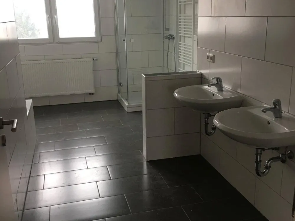 4 Zimmer DG Wohnung, in Rodgau Hainhausen