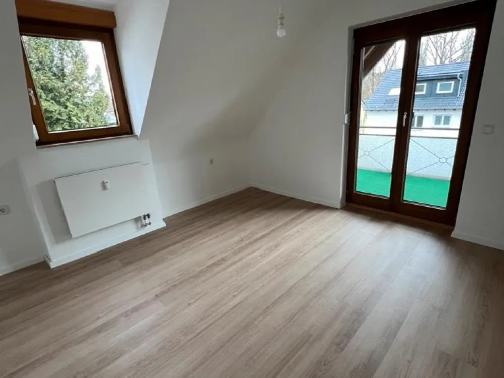 2,5 Zimmer Wohnung in top renovierten Zustand