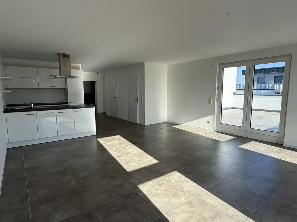 Großzügiges Penthouse mit XXL Dachterrasse & Einbauküche
