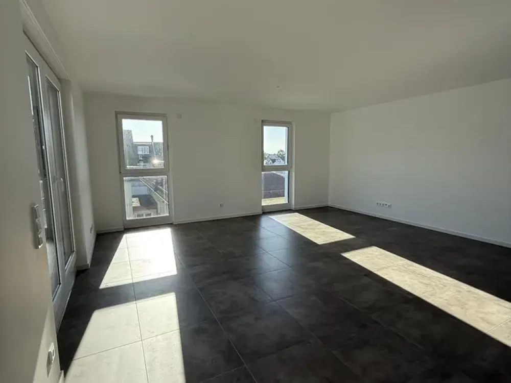 Großzügiges Penthouse mit XXL Dachterrasse & Einbauküche