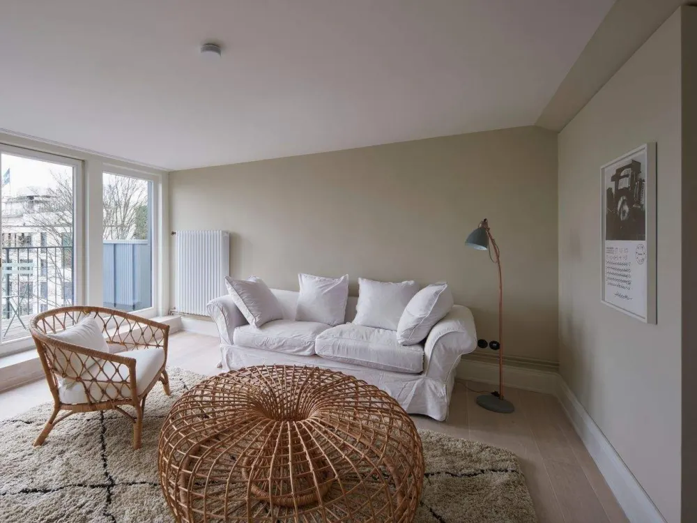 Komplett möblierte wunderschöne 3 Zimmer-Maisonette-Wohnung, W 22.03, 154 m²